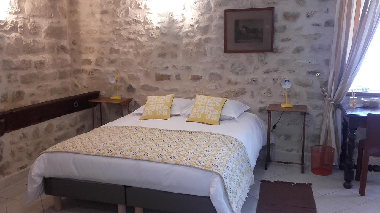La Ferme Des Ruelles Bed & Breakfast Moigny Eksteriør bilde